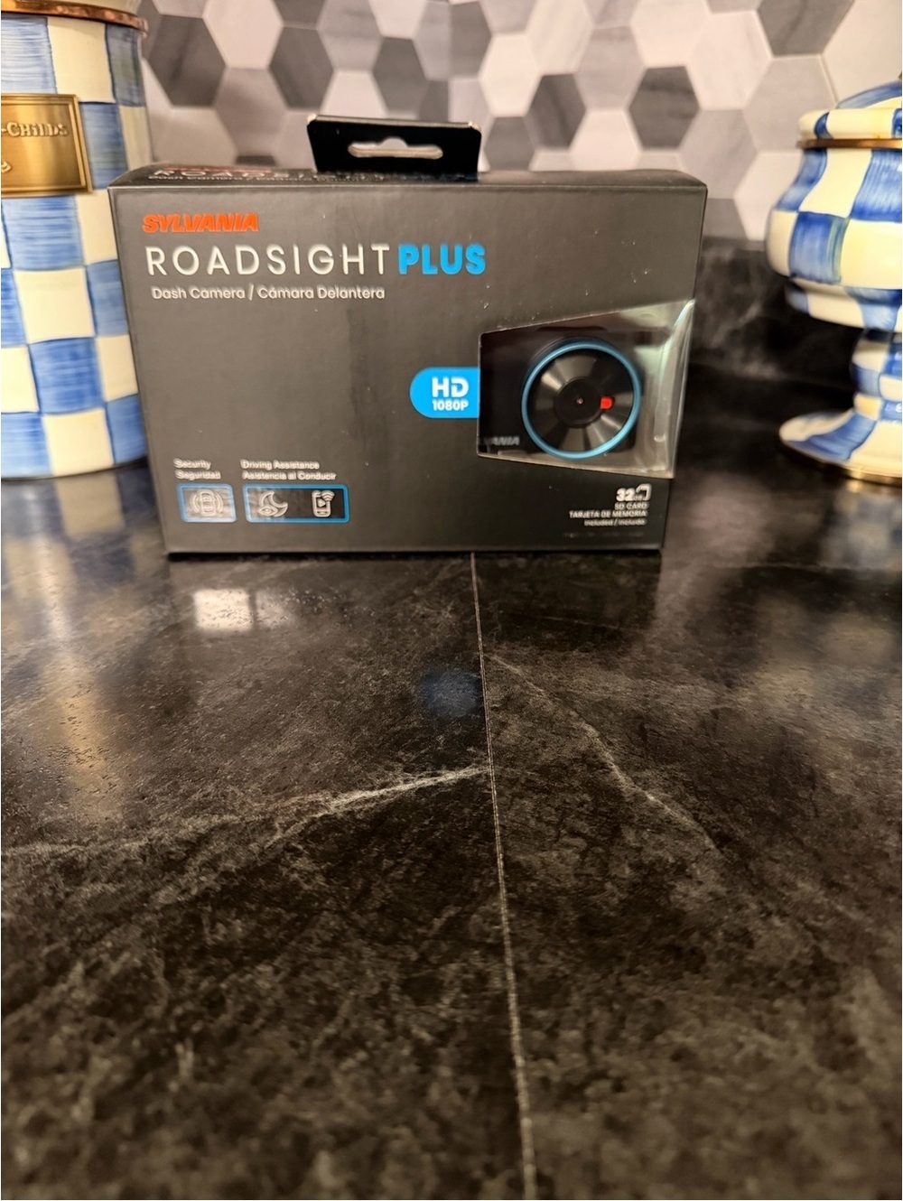 Sylvania RoadSight Plus Black Dash Camera - HD 1080P